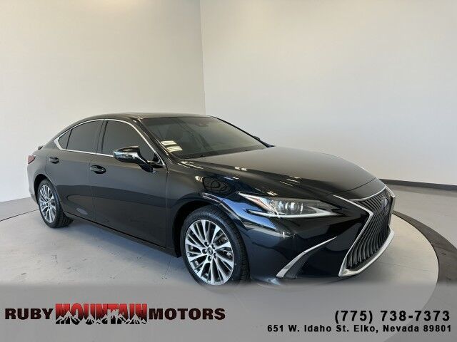 2021 - Lexus - ES - $31,995