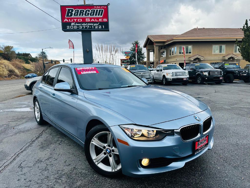 2015 - BMW - 3 SERIES - $10,995