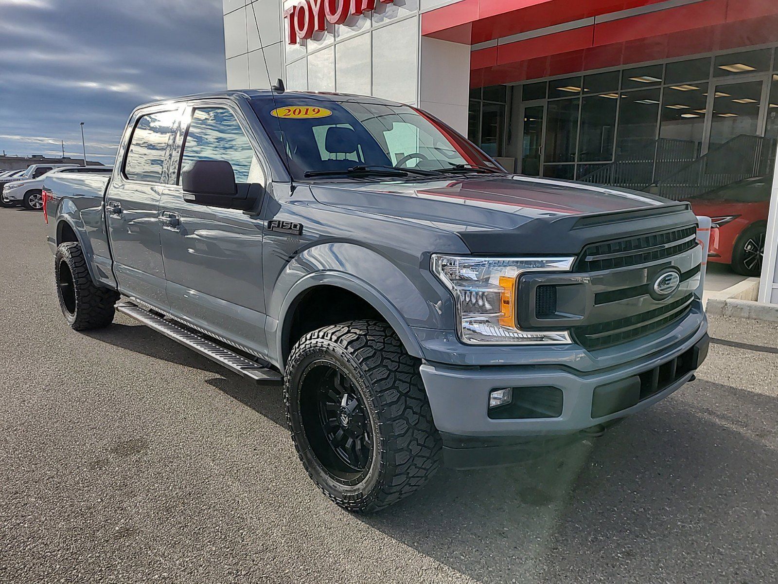 2019 - Ford - F-150 - $29,999