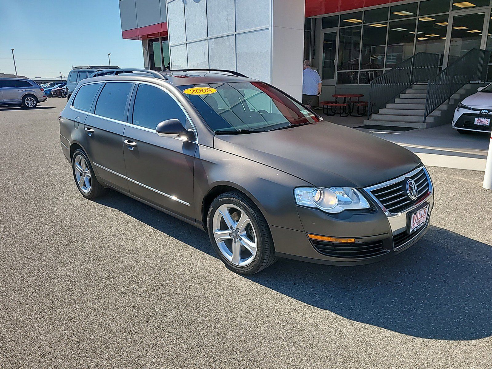 2008 - Volkswagen - Passat Wagon - $5,288