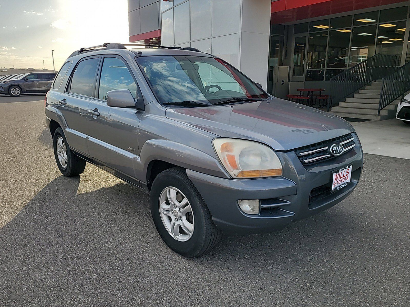 2007 - Kia - Sportage - $4,780