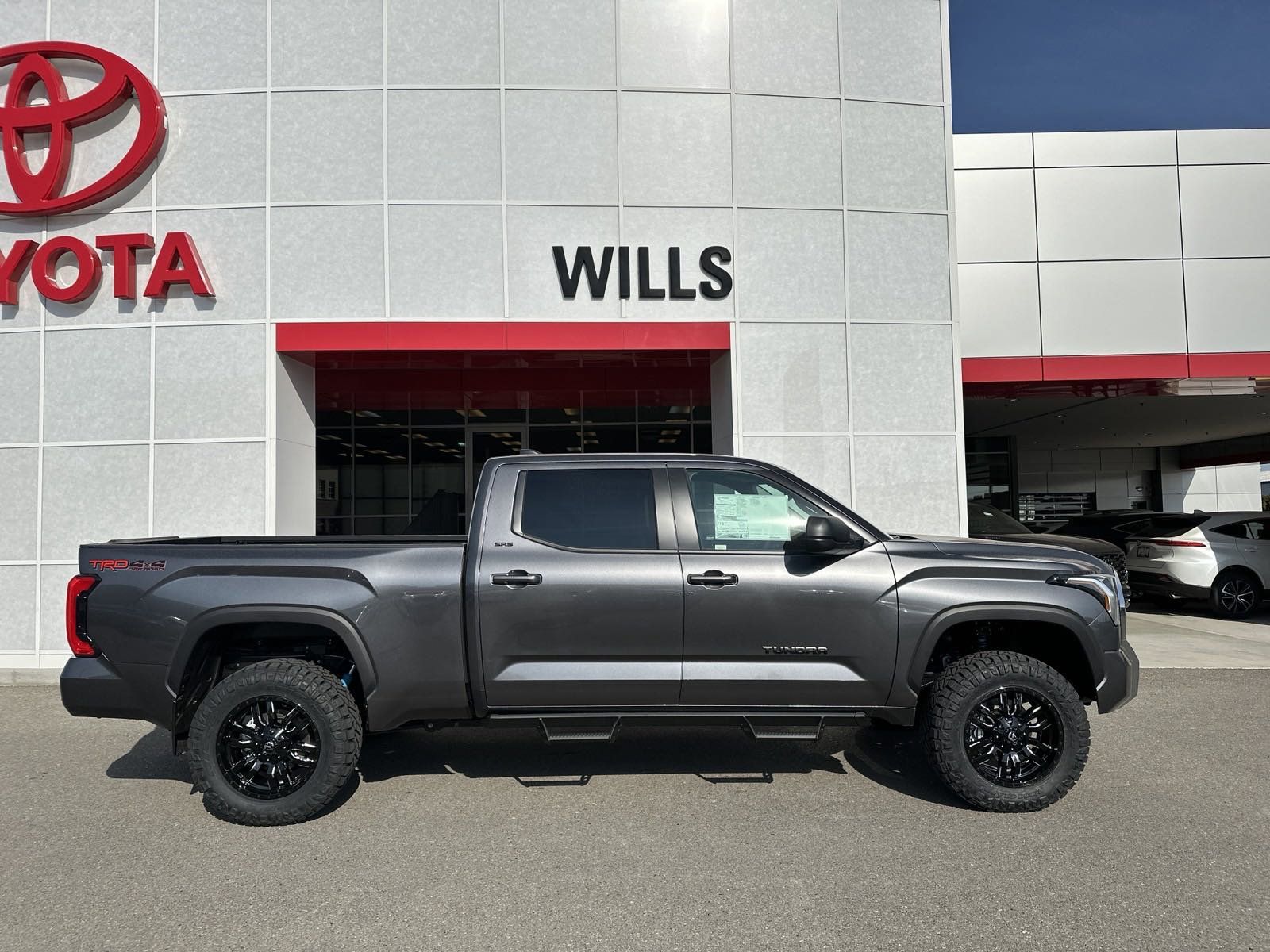 2024 - Toyota - Tundra 4WD - $59,999