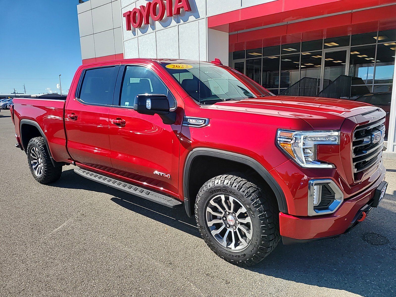 2022 - GMC - Sierra 1500 Limited - $51,999