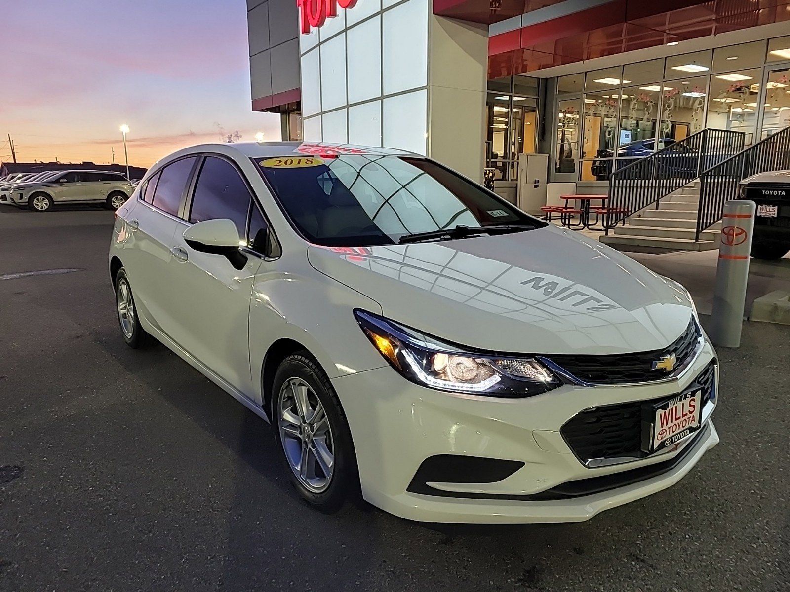 2018 - Chevrolet - Cruze - $14,697