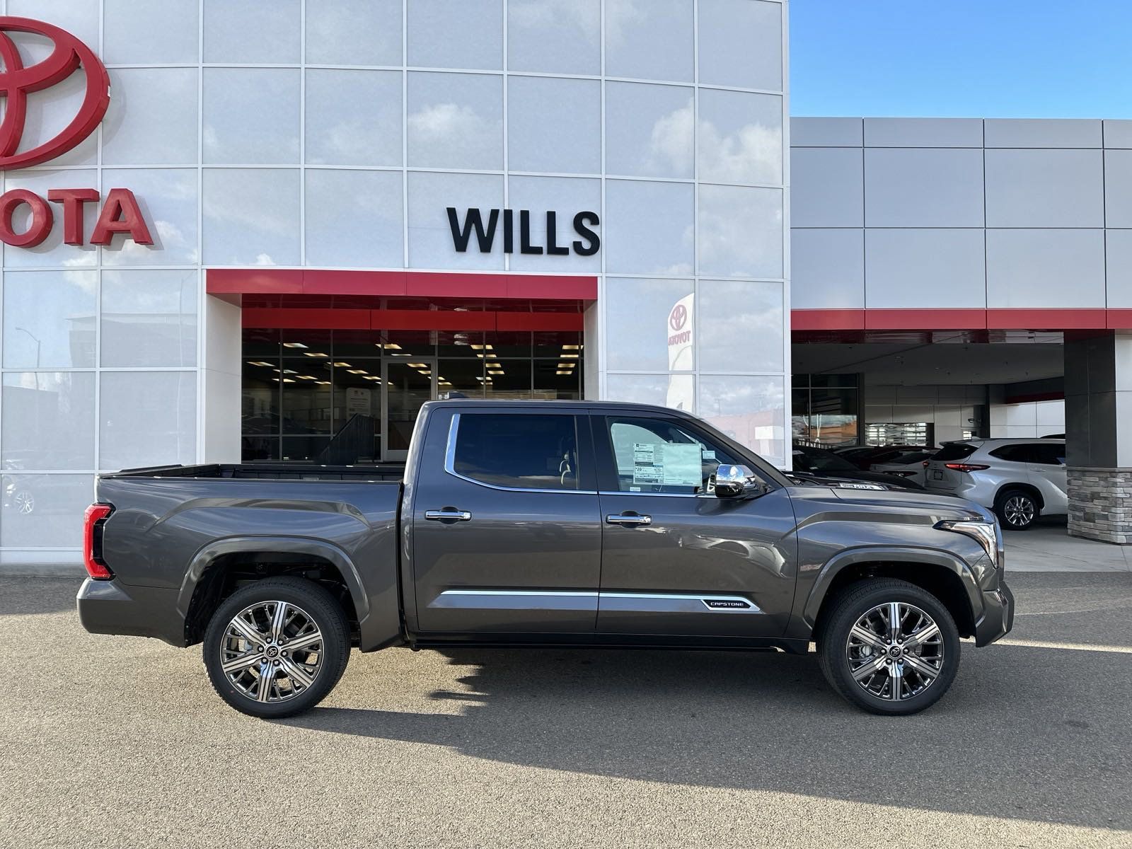 2024 - Toyota - Tundra 4WD - $75,681