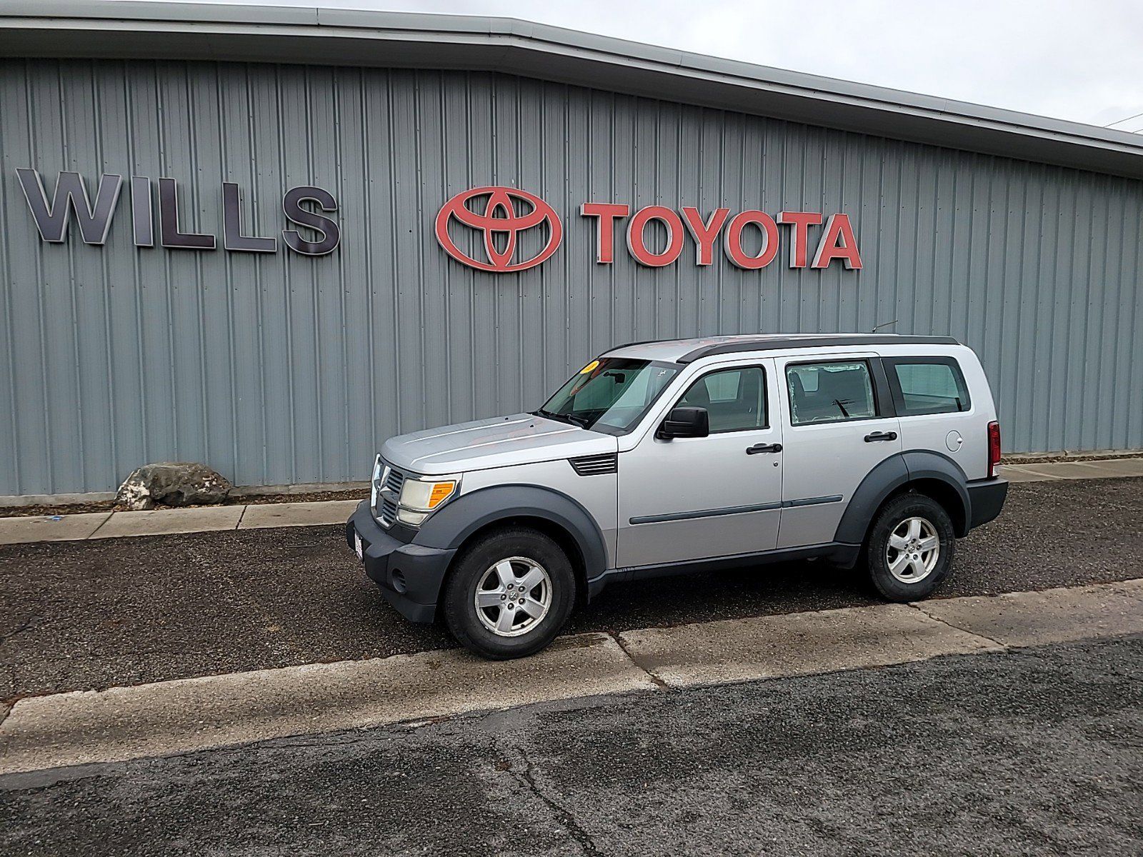 2008 - Dodge - Nitro - $2,997