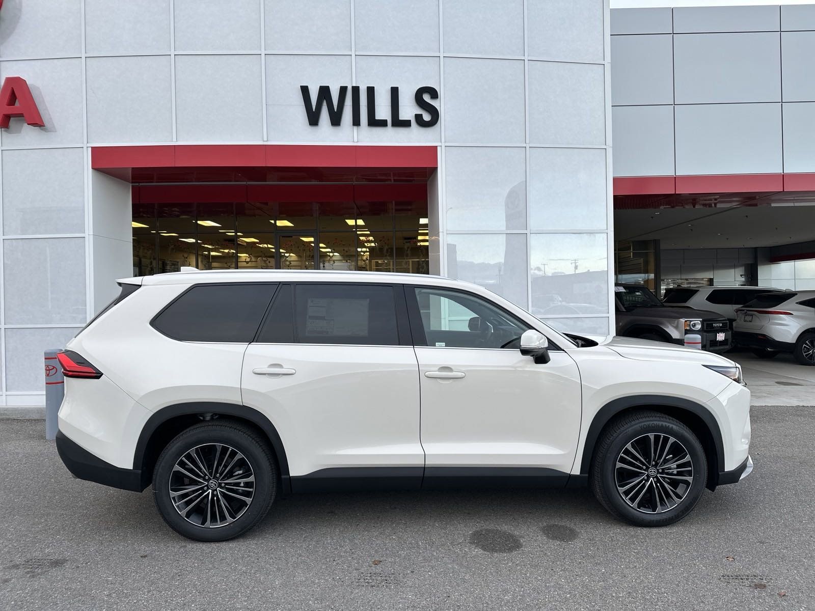 2024 - Toyota - Grand Highlander - $64,158