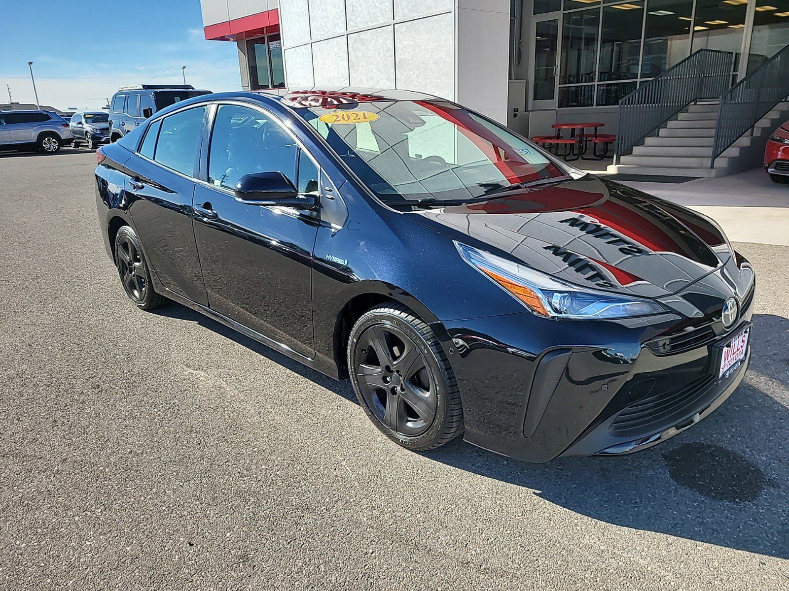 2021 - Toyota - Prius - $27,995