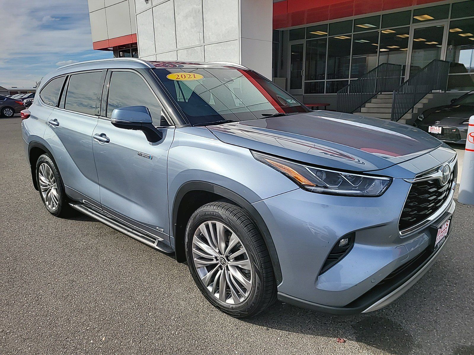 2021 - Toyota - Highlander - $46,999