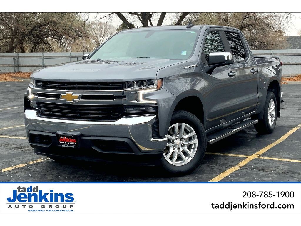 2022 - Chevrolet - Silverado - $36,995