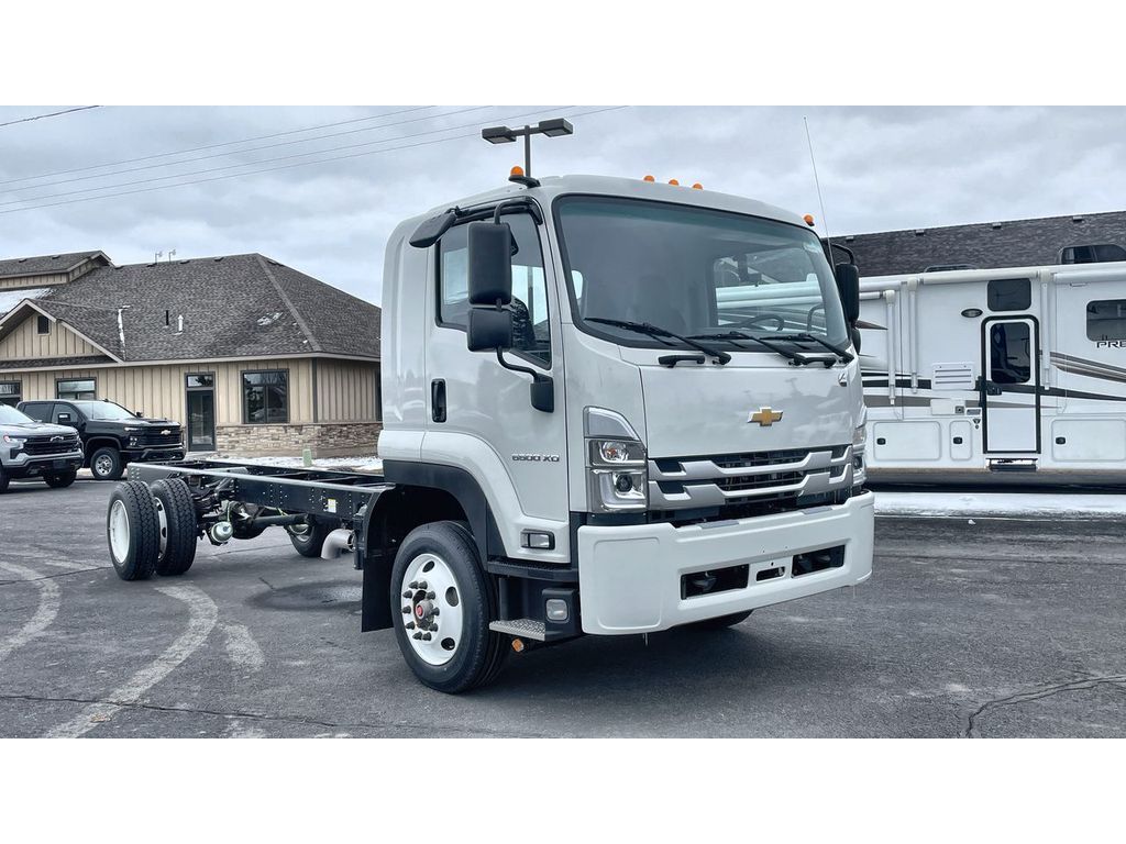 2024 - Chevrolet - 6500XD - $1,040