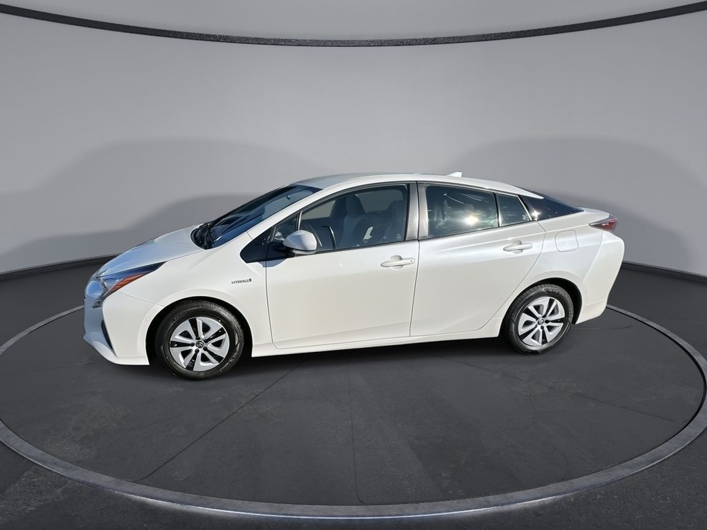 2018 - Toyota - Prius - $18,851