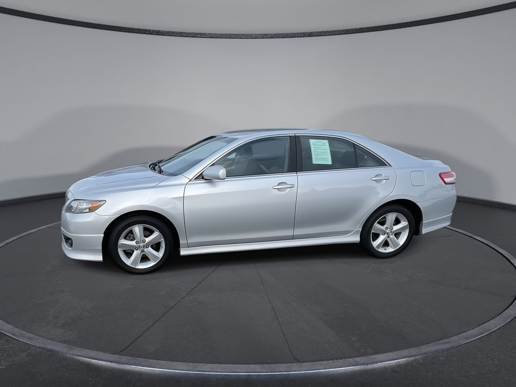 2011 - Toyota - Camry - $9,995