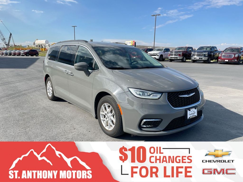 2022 - Chrysler - Pacifica - $22,295