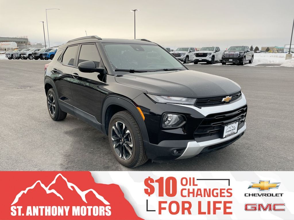 2022 - Chevrolet - TrailBlazer - $21,995