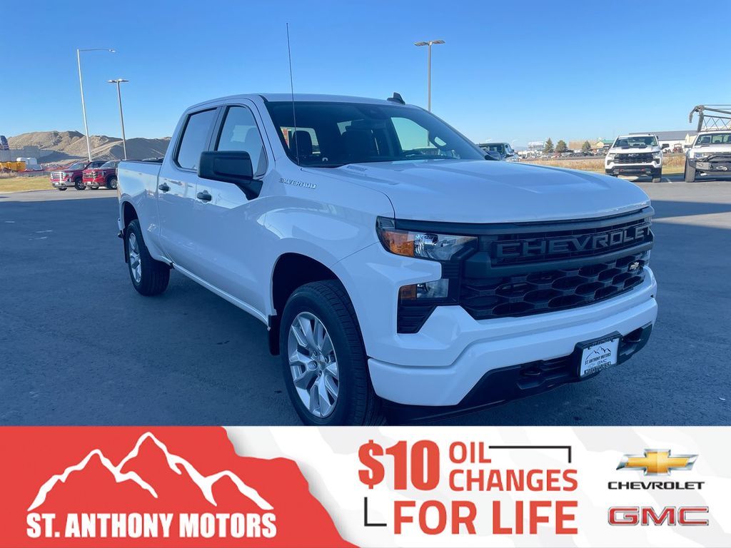 2025 - Chevrolet - Silverado - $48,660