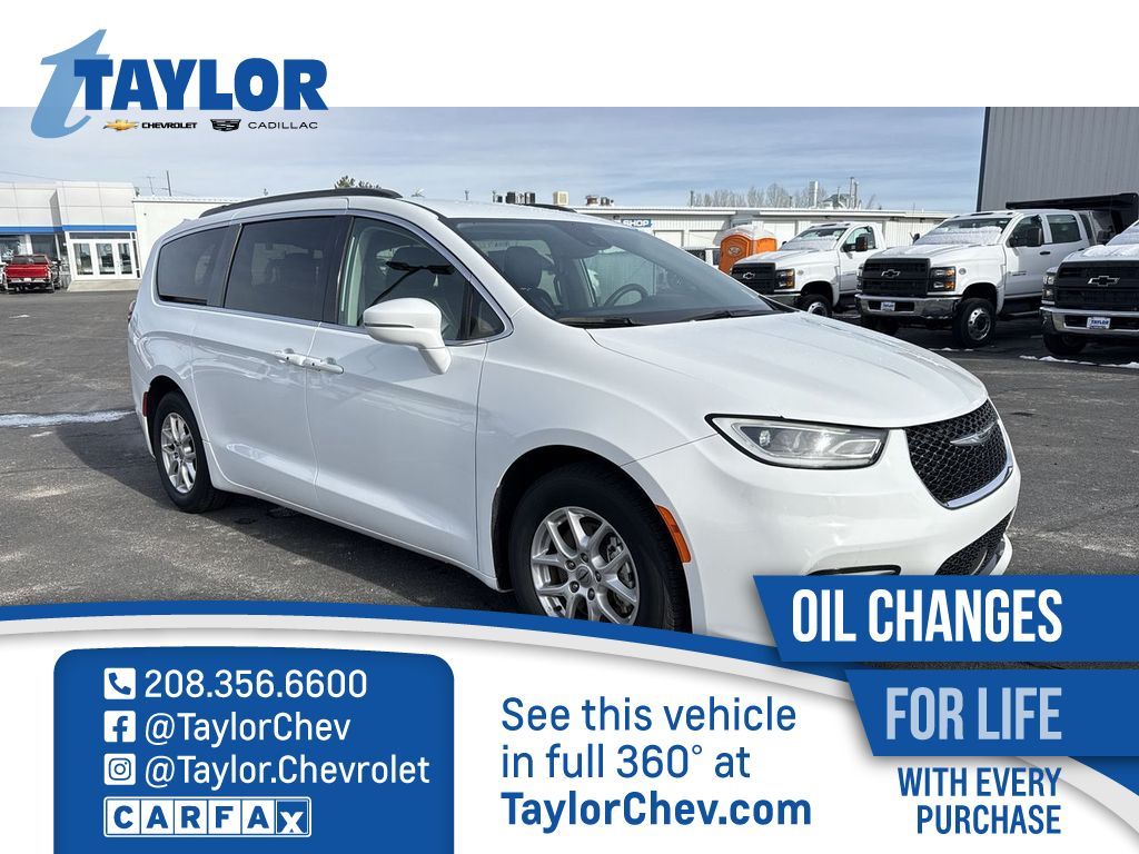 2022 - Chrysler - Pacifica - $24,495