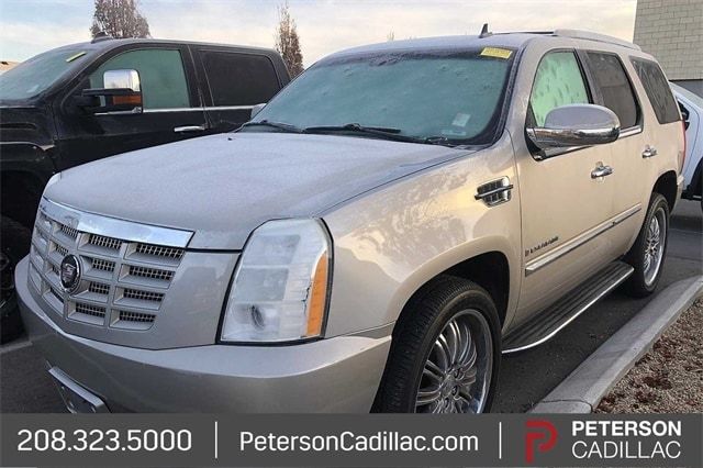 2008 - CADILLAC - ESCALADE - $17,594