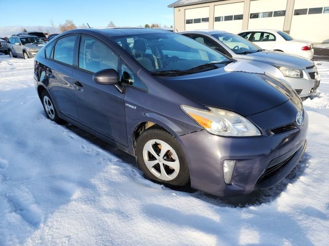 2013 - Toyota - Prius - $10,482