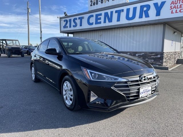 2019 - Hyundai - Elantra - $15,546