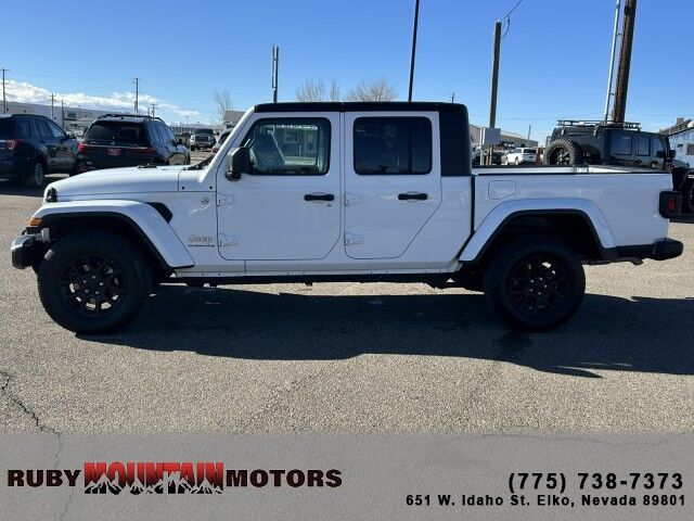 cdn-ds_com-stock-2023-Jeep-Gladiator-Overland-Elko-NV-seo-ECL8846-1C6HJTFG4PL564272-szi90946-74021a11f2587a9492b34ed68ebb3303_jpg