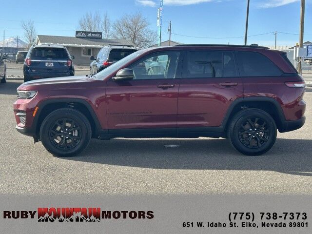 cdn-ds_com-stock-2024-Jeep-Grand-Cherokee-Altitude-Elko-NV-seo-ECL8846-1C4RJHAG3RC109093-szi87540-18a77189e6f55bada2ce637c7b2d3348_jpg