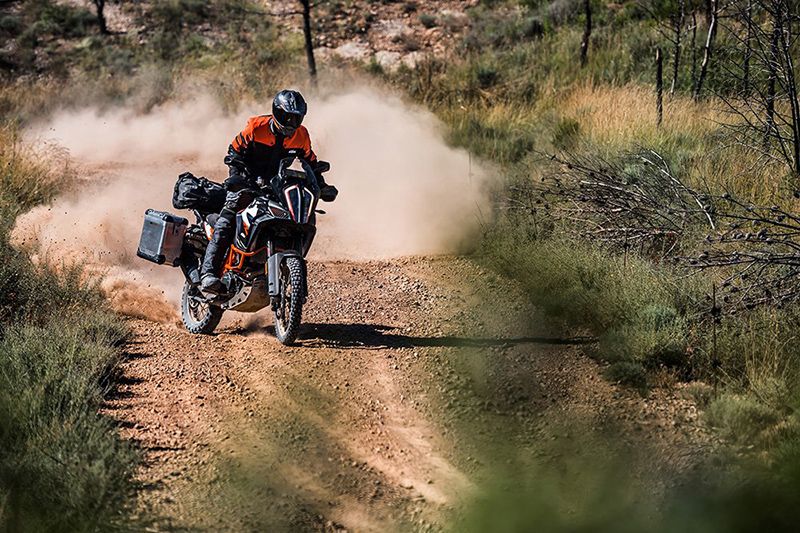 crs1_powersporttechnologies_com-photogallery-KTM-2019iKTMiSuperAdventurei1290RiA2_jpg