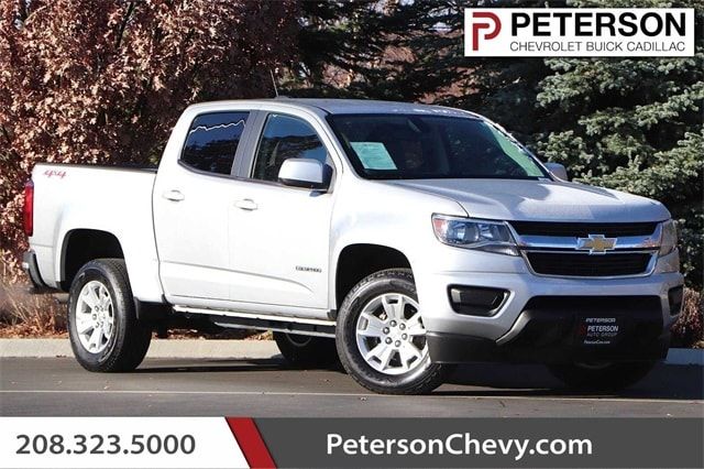 pictures_dealer_com-p-petersonchevrolet-0160-f6df0e050d3d92f2f4653ca7dda8368d__jpg