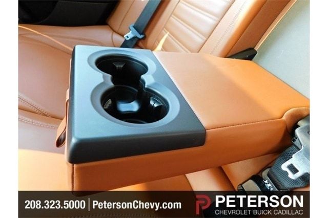 pictures_dealer_com-p-petersonchevrolet-0222-a48b7569451070b2fb88d78b2aea1b08__jpg