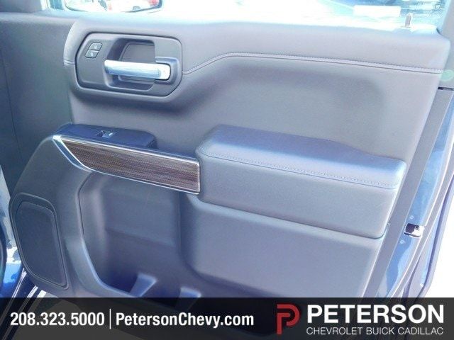 pictures_dealer_com-p-petersonchevrolet-0432-4a88b266b925933dd59f132fd12aa3da__jpg