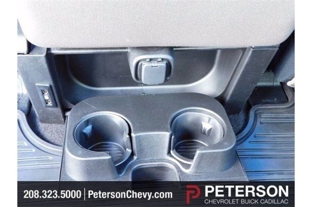 pictures_dealer_com-p-petersonchevrolet-0499-a2b6d75c9f82bfe4d57198dae297e9ee__jpg