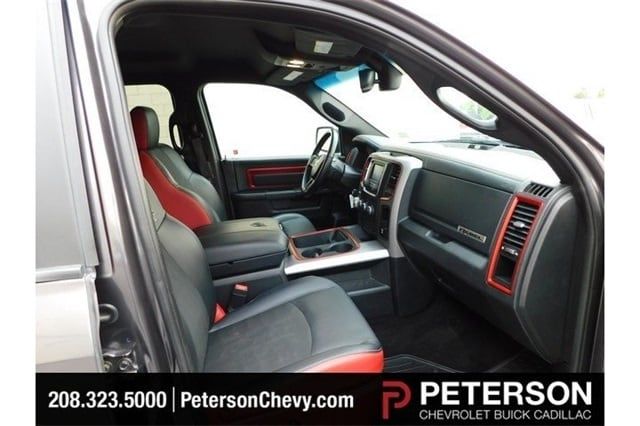 pictures_dealer_com-p-petersonchevrolet-0529-d509726deb401ccac929e3e606d5bfe7__jpg