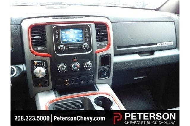 pictures_dealer_com-p-petersonchevrolet-0700-48d5aa8a3db7fe2b0811031bca2eb8a3__jpg