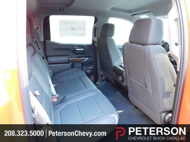 pictures_dealer_com-p-petersonchevrolet-0722-d81cbe925dbf1fa5ad59c2e9e3bf7458__jpg