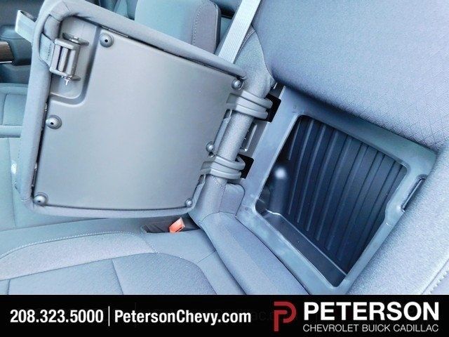 pictures_dealer_com-p-petersonchevrolet-0734-945b65d4d1c350fd3150f09f98727e96__jpg