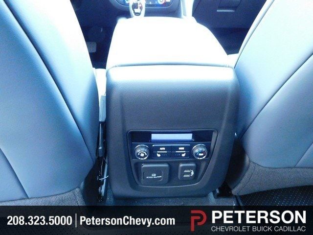 pictures_dealer_com-p-petersonchevrolet-0859-b3a86e4256ec90bf35732d9d57d0be30__jpg