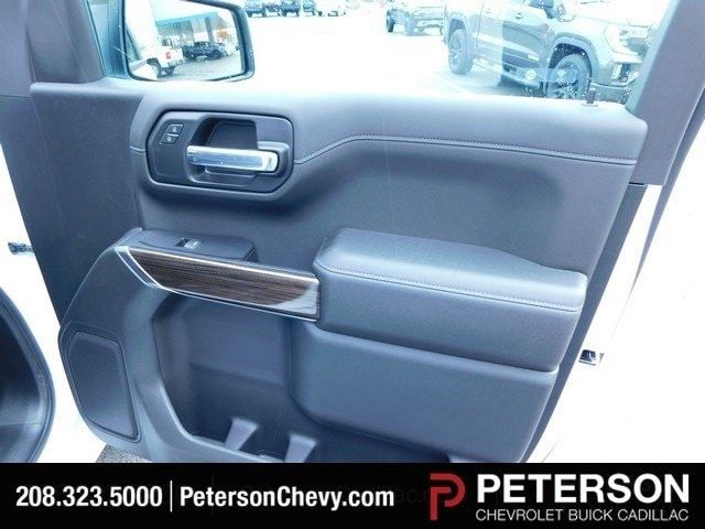 pictures_dealer_com-p-petersonchevrolet-0904-ad99b25c364856fe7409d55ed56c01fd__jpg