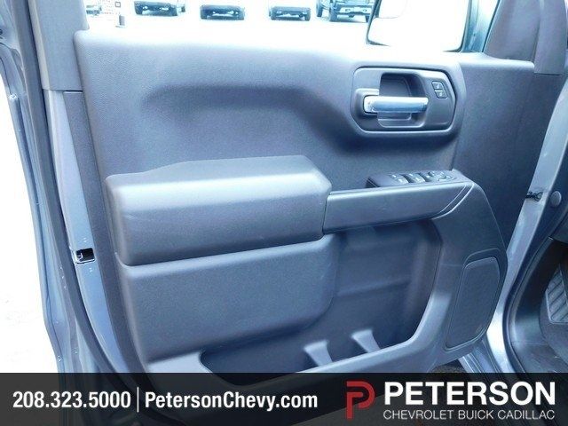 pictures_dealer_com-p-petersonchevrolet-1210-d835c4293a36c66159e6bf84f6b803e5__jpg