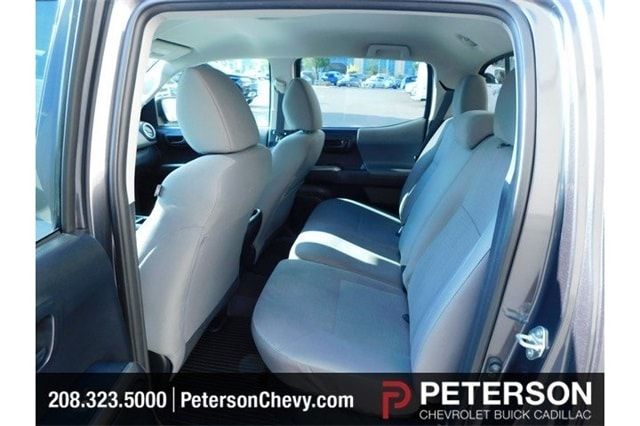 pictures_dealer_com-p-petersonchevrolet-1229-36f33d859a1e50256b4a4bbd7ba47617__jpg