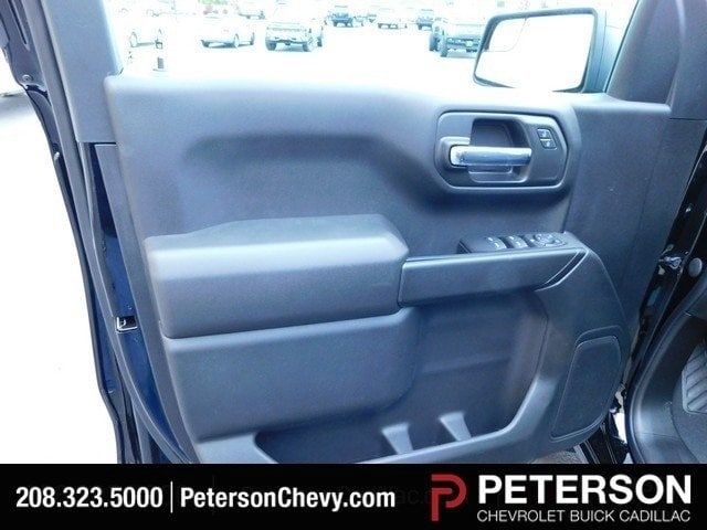 pictures_dealer_com-p-petersonchevrolet-1791-245fa2c6ce47617b74d1d9f1a3454edc__jpg