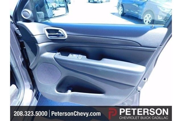 pictures_dealer_com-p-petersonchevrolet-1871-9b218e2715196205f020ebb11601ec91__jpg