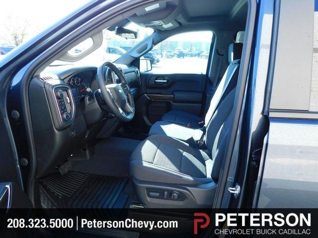 pictures_dealer_com-p-petersonchevrolet-1916-b8130e2fa460b6f1dffc2e46eeb06d2b__jpg