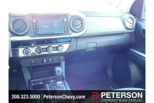 pictures_dealer_com-p-petersonchevrolet-1932-f63c051576ed3db60855a259d7035f82__jpg